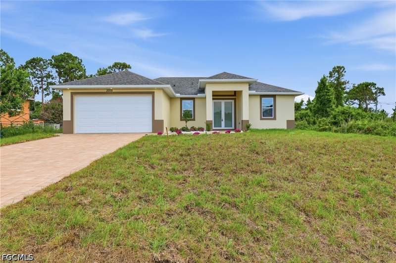 3 bedroom SingleFamilyResidence at 3709 21st St SW, Lehigh Acres, Lehigh Acres — photo 3