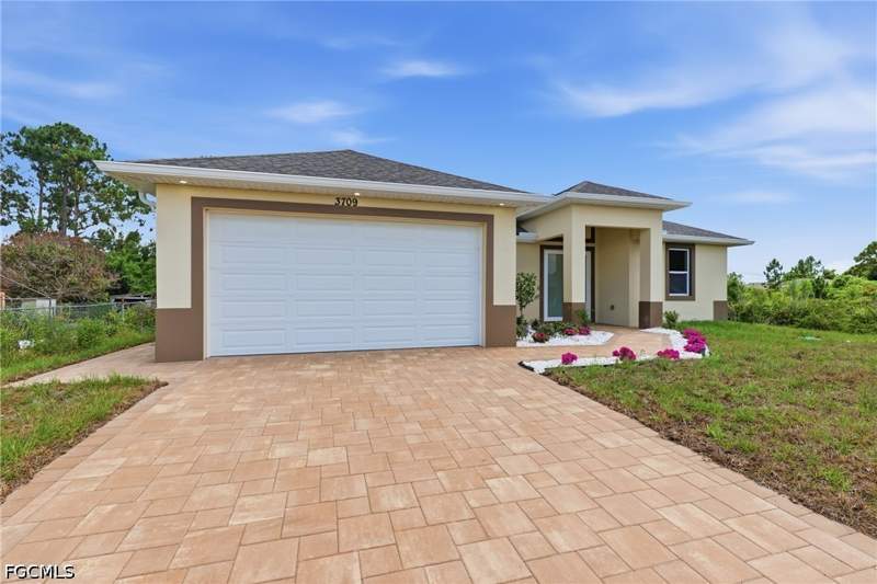 3 bedroom SingleFamilyResidence at 3709 21st St SW, Lehigh Acres, Lehigh Acres — photo 4
