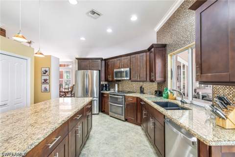 9311 Cedar Creek Dr, Bonita Springs FL - photo 8 of 46