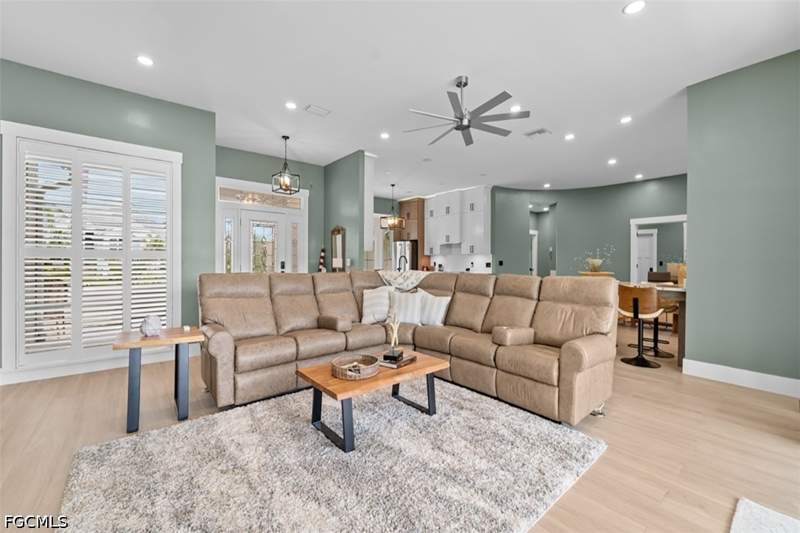 4 bedroom SingleFamilyResidence at 16646 Panther Paw Ct, The Forest, Fort Myers — photo 5