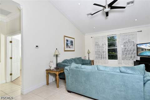 599 Genevieve Dr, Lehigh Acres FL - photo 13 of 50
