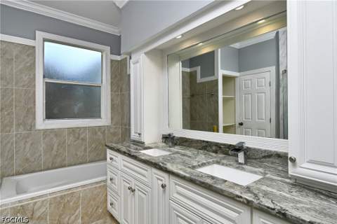 599 Genevieve Dr, Lehigh Acres FL - photo 16 of 50