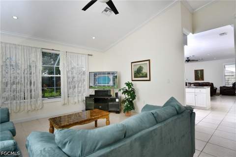 599 Genevieve Dr, Lehigh Acres FL - photo 19 of 50