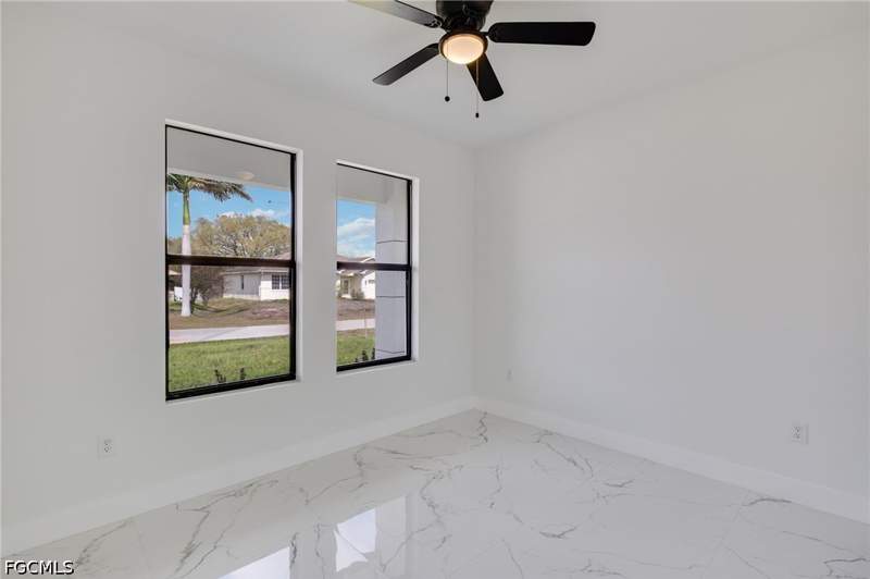 3 bedroom SingleFamilyResidence at 4117 12th St SW, Lehigh Acres, Lehigh Acres — photo 3
