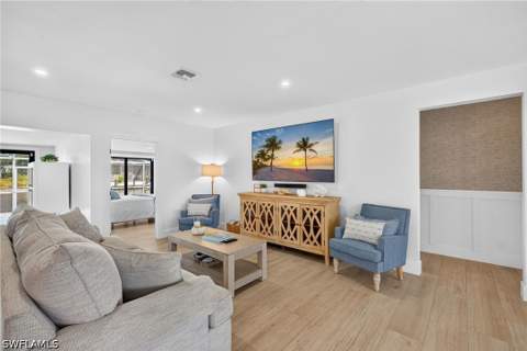 169 Ibis St, Fort Myers Beach FL - photo 7 of 47