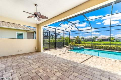 12764 Fairway Cove Ct, Fort Myers FL - photo 23 of 50