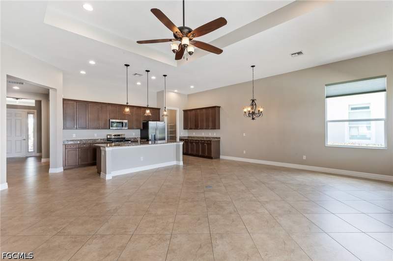 2 bedroom SingleFamilyResidence at 12764 Fairway Cove Ct, Fairway Cove, Fort Myers — photo 4