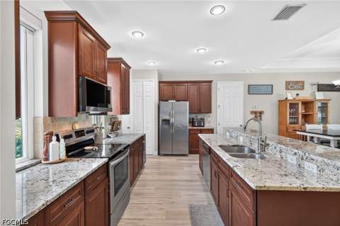 2344 NW 38th Ave, Cape Coral FL - photo 12 of 37