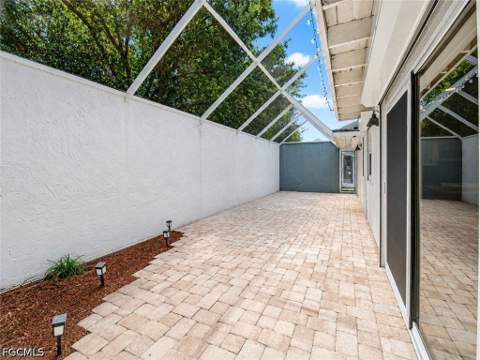 13711 Raleigh Ln 7, Fort Myers FL - photo 20 of 46