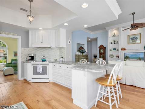 5284 Hawkesbury Way, Naples FL - photo 13 of 49