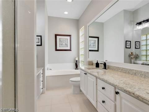 5284 Hawkesbury Way, Naples FL - photo 18 of 49