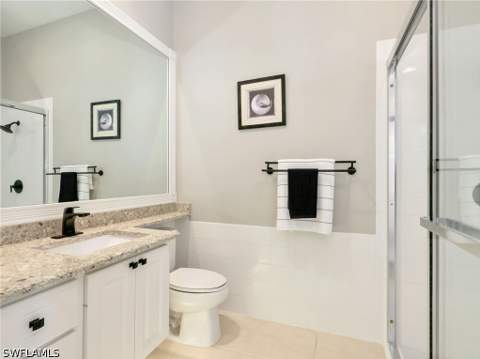 5284 Hawkesbury Way, Naples FL - photo 19 of 49