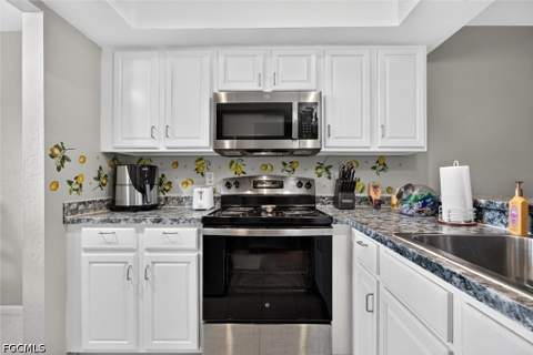 2221 E 5th St 21, Lehigh Acres FL - photo 6 of 31