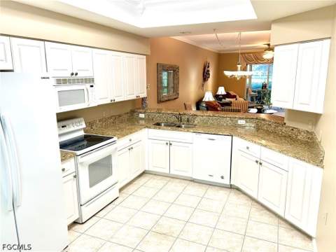 10265 Bismark Palm Way 1216, Fort Myers FL - photo 10 of 25