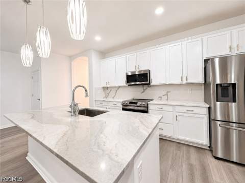 3888 Dunnster Ct, Fort Myers FL - photo 13 of 34