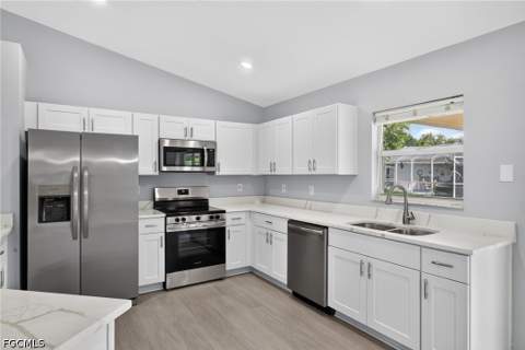 228 Ambury St, Fort Myers FL - photo 10 of 30