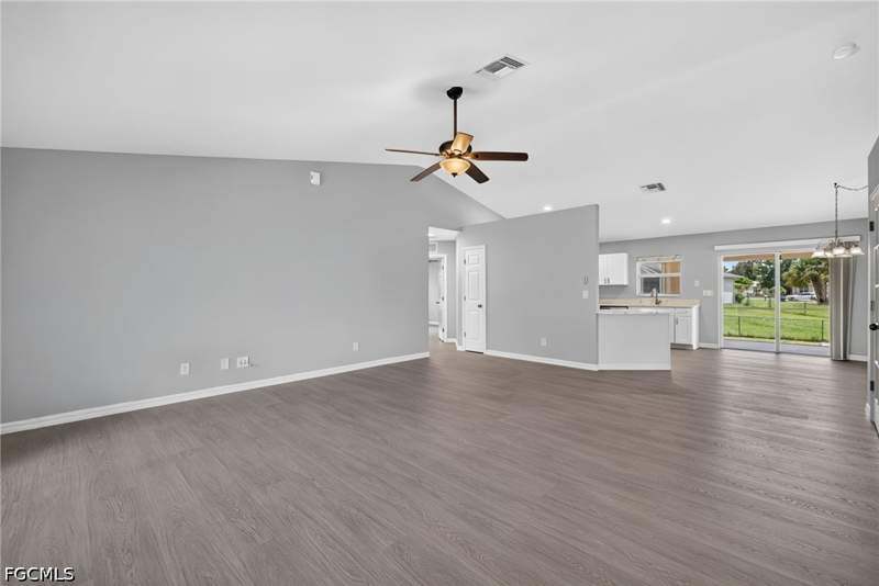 3 bedroom SingleFamilyResidence at 228 Ambury St, Lehigh Acres, Fort Myers — photo 3