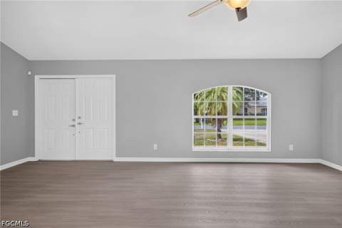 228 Ambury St, Fort Myers FL - photo 7 of 30