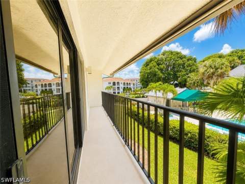 3370 10th St N 1308, Naples FL - photo 20 of 31