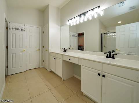 10057 Oakhurst Way, Fort Myers FL - photo 17 of 50