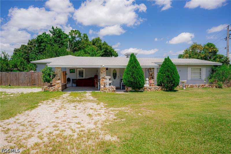 4 bedroom SingleFamilyResidence at 13350 1st St, Fort Myers Shores, Fort Myers — photo 3