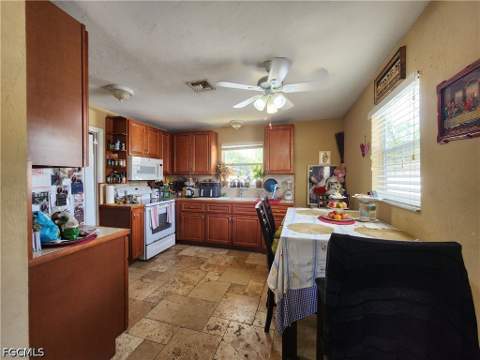 5242 Texas Ave, Naples FL - photo 6 of 17