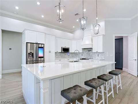 90 22nd Ave NW, Naples FL - photo 16 of 46