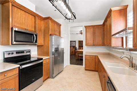 16560 Goldenrod Ln 201, Alva FL - photo 7 of 43