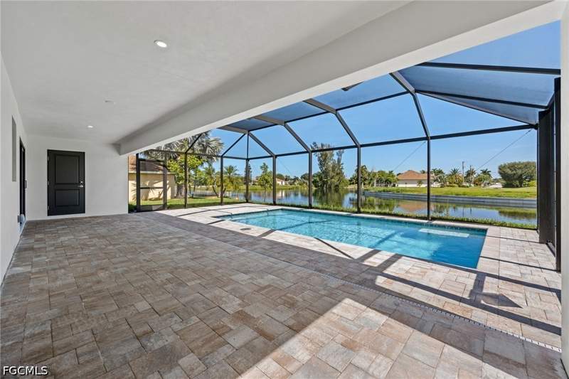 4 bedroom SingleFamilyResidence at 1807 NE 2nd St, Cape Coral, Cape Coral — photo 3