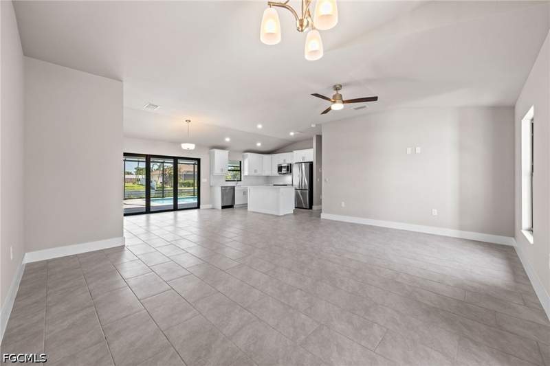 4 bedroom SingleFamilyResidence at 1807 NE 2nd St, Cape Coral, Cape Coral — photo 5