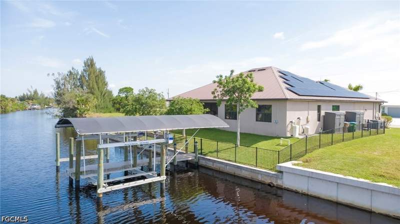 4 bedroom SingleFamilyResidence at 2218 NW 37th Pl, Cape Coral, Cape Coral — photo 2