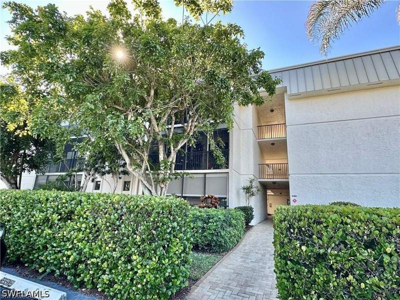 1 bedroom Condominium at 788 Park Shore Dr A29, Hidden Lake Villas, Naples — photo 2