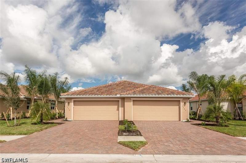 2 bedroom Attached at 1771 Alameda Dr, Orange Blossom Ranch, Naples — photo 2