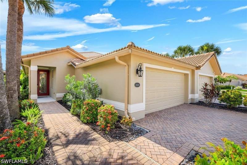 2 bedroom Attached at 13626 Lucera CT, BELLA TERRA, Estero — photo 1