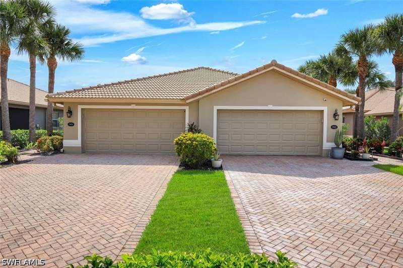 2 bedroom Attached at 13626 Lucera CT, BELLA TERRA, Estero — photo 2