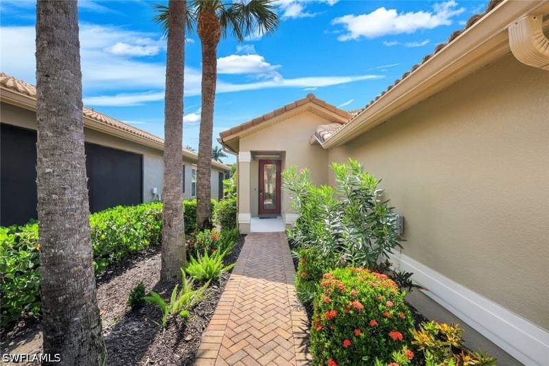 2 bedroom Attached at 13626 Lucera CT, BELLA TERRA, Estero — photo 3