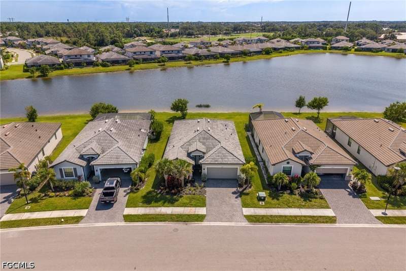 4 bedroom SingleFamilyResidence at 13845 Pine Lodge Ln, Timber Creek, Fort Myers — photo 4