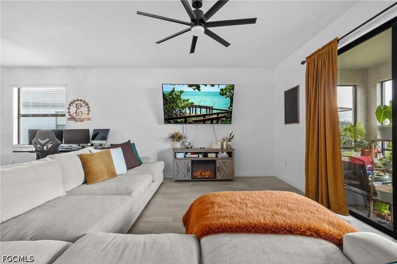4 bedroom SingleFamilyResidence at 13845 Pine Lodge Ln, Timber Creek, Fort Myers — photo 5