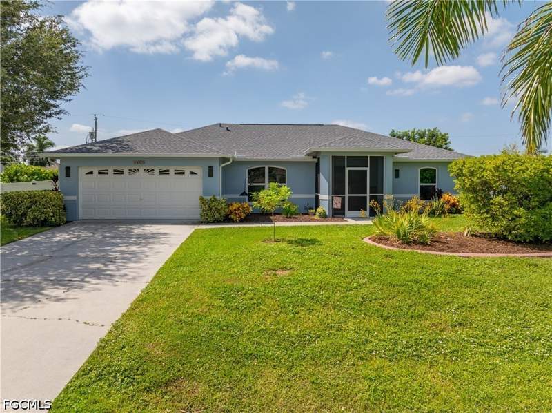 3 bedroom SingleFamilyResidence at 1108 SW 44th Ter, Cape Coral, Cape Coral — photo 3