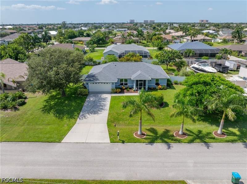 3 bedroom SingleFamilyResidence at 1108 SW 44th Ter, Cape Coral, Cape Coral — photo 5