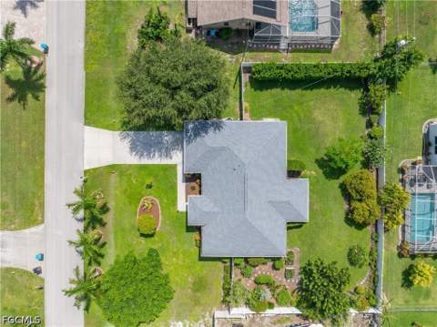 1108 SW 44th Ter, Cape Coral FL - photo 8 of 44