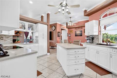129 SW 13th Ter, Cape Coral FL - photo 7 of 35