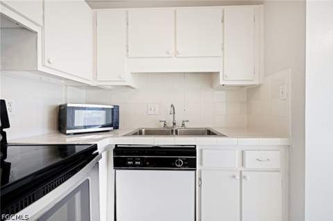 2350 W 1st St 205, Fort Myers FL - photo 11 of 39