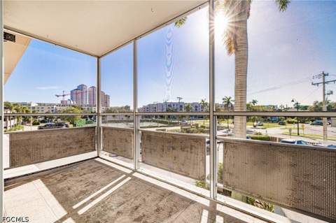 2350 W 1st St 205, Fort Myers FL - photo 17 of 39