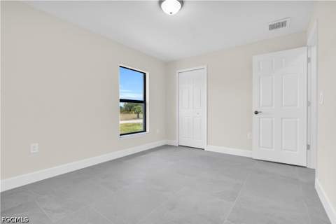 823 McKinley Ave, Lehigh Acres FL - photo 16 of 36