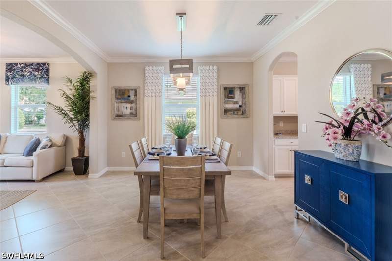 5 bedroom SingleFamilyResidence at 3263 Hampton Blvd, Hampton Lakes, Alva — photo 4