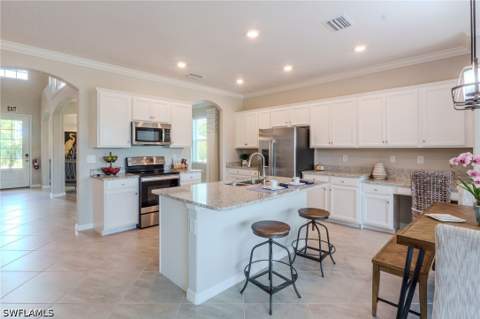 3263 Hampton Blvd, Alva FL - photo 9 of 50