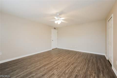 215 Manasota St, Fort Myers FL - photo 8 of 14
