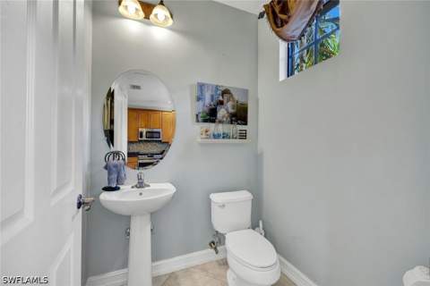 9081 Albion Ln S 6509, Naples FL - photo 12 of 45