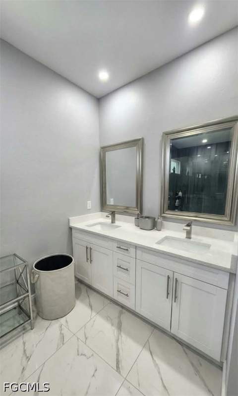 141 SW 35th Pl, Cape Coral FL - photo 13 of 28